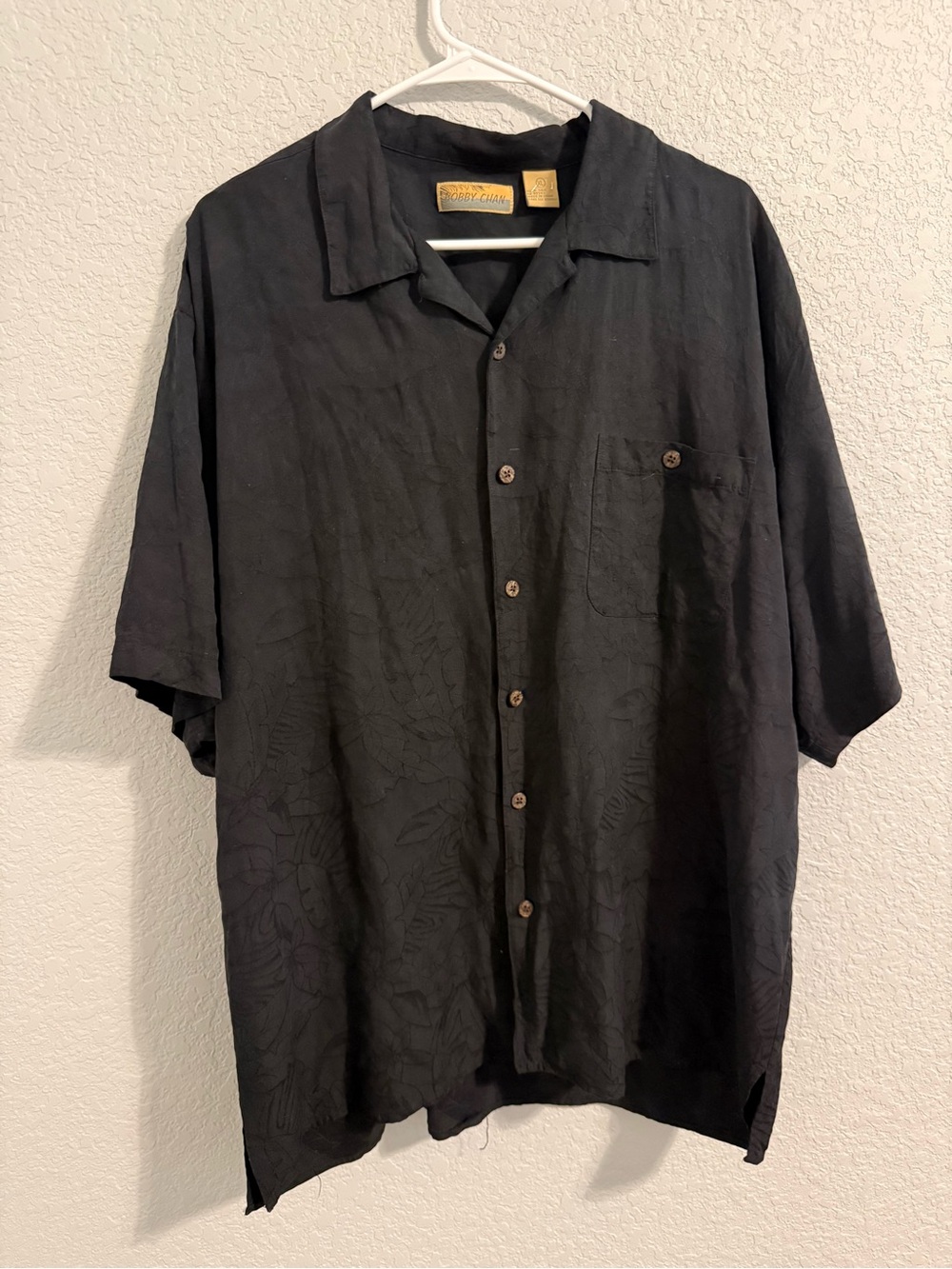 100% Silk Bobby Chan Black Floral Short Sleeve Button-Up Shirt Spread Collar XL